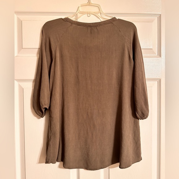 Chic Tunic - Picture 2 of 3